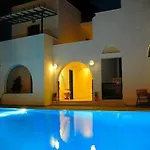 Aegeon Hotell 2*