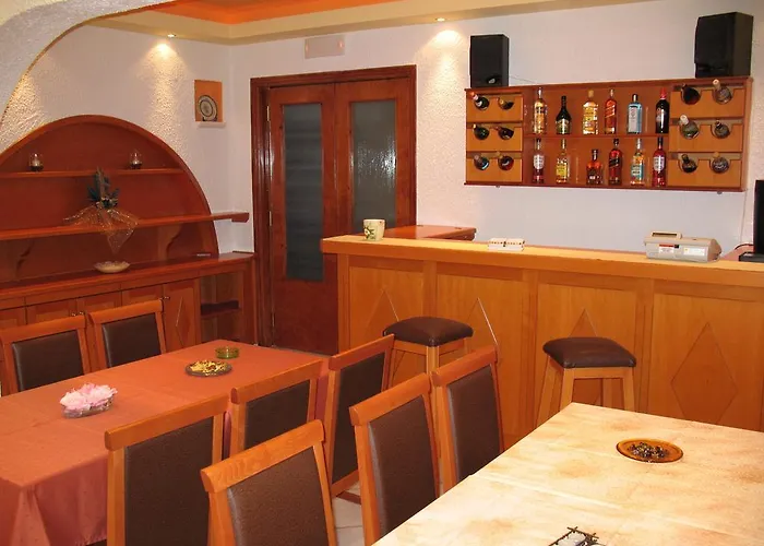 Aegeon Отель Naxos City