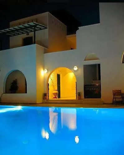 Aegeon Отель 2*